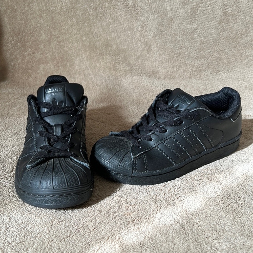 Kids adidas superstar shoes